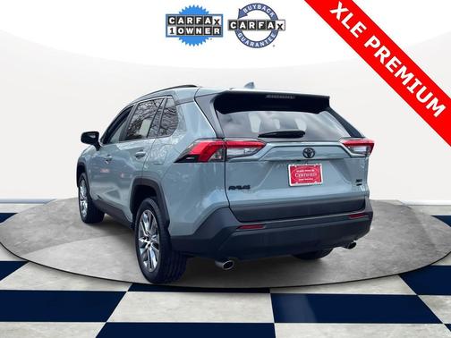 2022 Toyota RAV4 XLE Premium