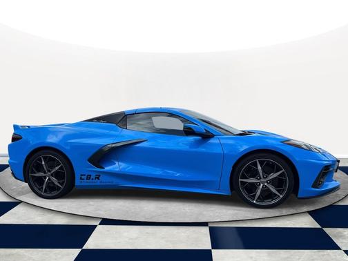 2020 Chevrolet Corvette Stingray w/2LT
