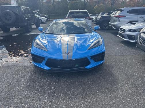 2020 Chevrolet Corvette Stingray w/2LT