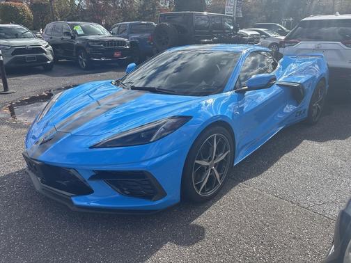 2020 Chevrolet Corvette Stingray w/2LT