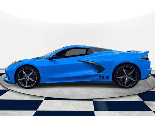 2020 Chevrolet Corvette Stingray w/2LT