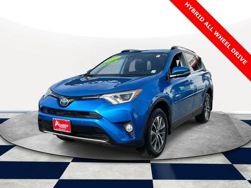 2017 Toyota RAV4 Hybrid XLE
