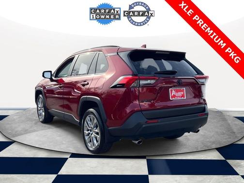 2023 Toyota RAV4 XLE Premium