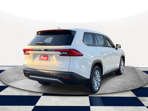 2024 Toyota Grand Highlander Platinum