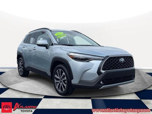 2024 Toyota Corolla Cross XLE