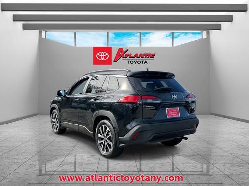 Jet Black 2024 Toyota Corolla Cross XLE