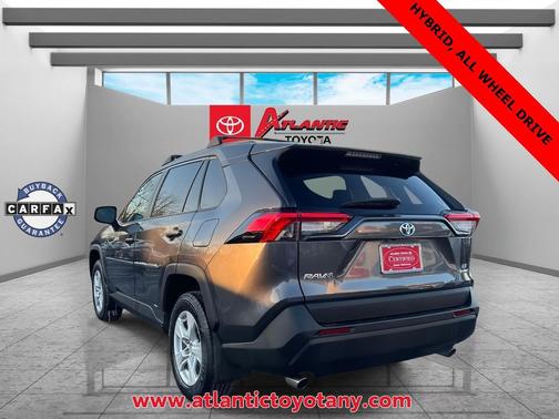 2020 Toyota RAV4 Hybrid LE