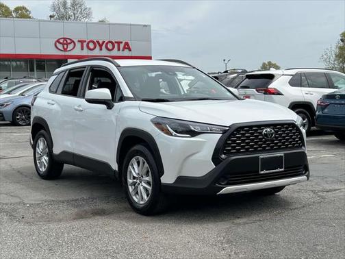 2022 Toyota Corolla Cross LE