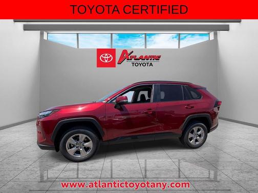 Pearl 2025 Toyota RAV4 XLE