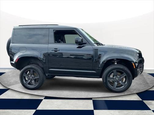 2024 Land Rover Defender 90 P400 X-Dynamic SE