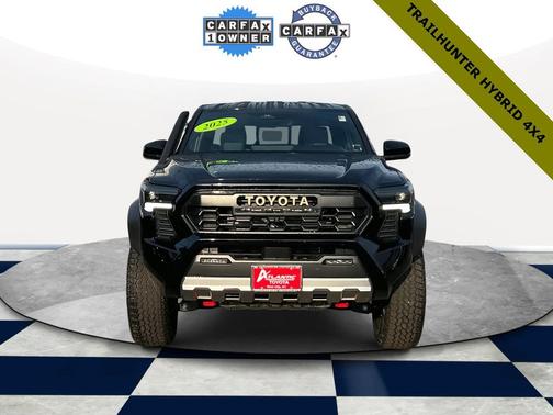 2025 Toyota Tacoma Hybrid Trailhunter