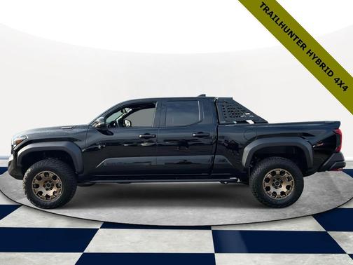 2025 Toyota Tacoma Hybrid Trailhunter
