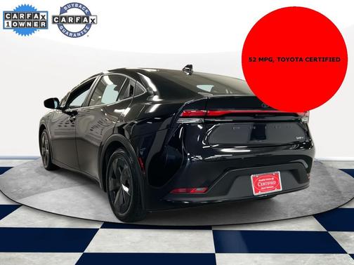 2024 Toyota Prius LE