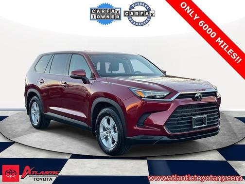 2025 Toyota Highlander LE