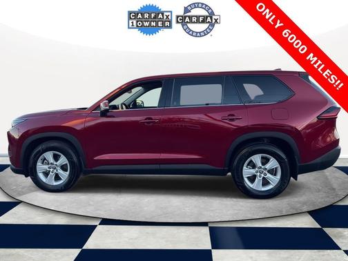 2025 Toyota Highlander LE