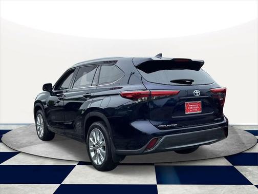 2023 Toyota Highlander Hybrid Limited