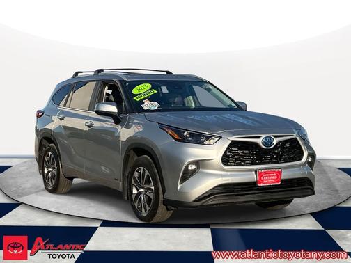 2023 Toyota Highlander Hybrid XLE