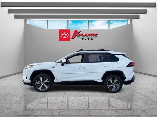 Ice Cap 2023 Toyota RAV4 Prime SE