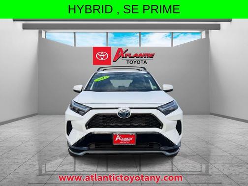 Ice Cap 2023 Toyota RAV4 Prime SE