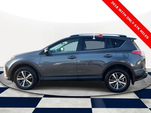 2018 Toyota RAV4 XLE