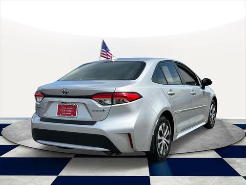 2022 Toyota Corolla Hybrid LE