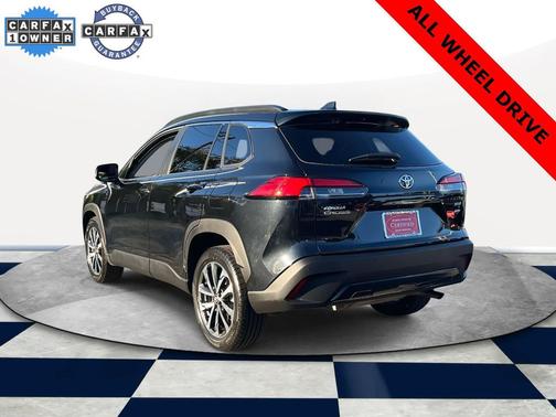 2024 Toyota Corolla Cross XLE