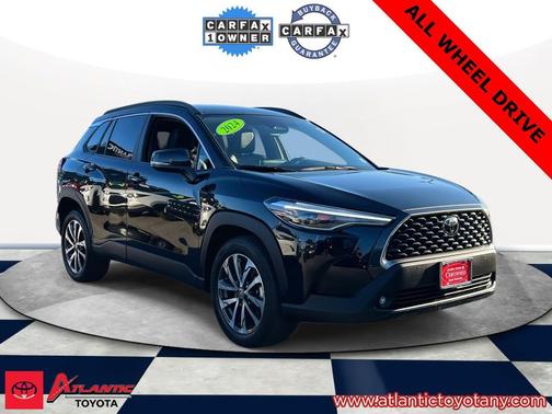 2024 Toyota Corolla Cross XLE