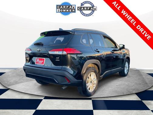 2023 Toyota Corolla Cross LE