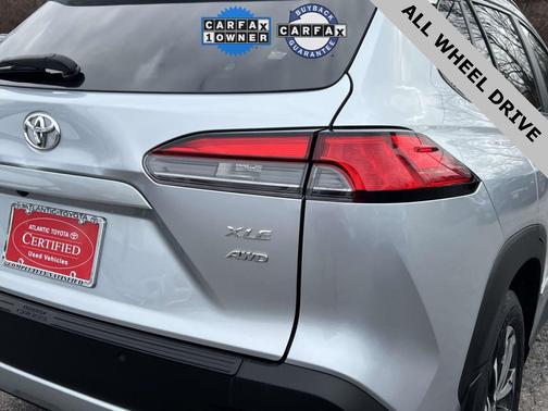 2023 Toyota Corolla Cross XLE