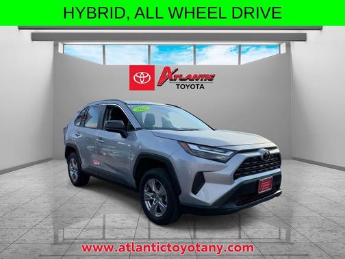 Silver Sky Metallic 2025 Toyota RAV4 Hybrid LE