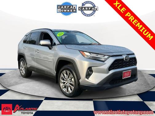 2024 Toyota RAV4 XLE Premium