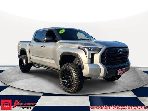 2022 Toyota Tundra SR5