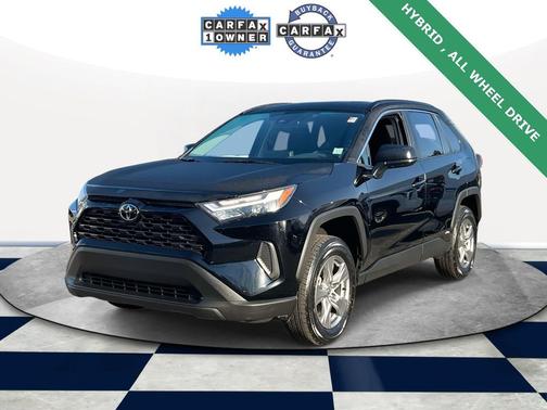 2025 Toyota RAV4 Hybrid SE