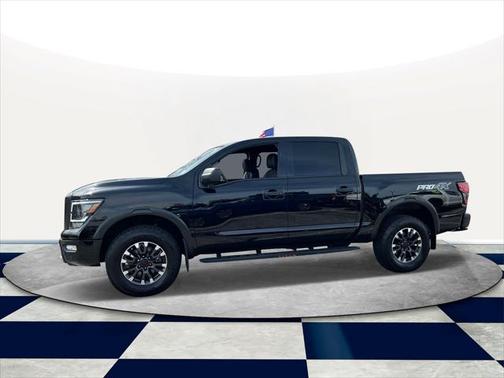 2023 Nissan Titan PRO-4X