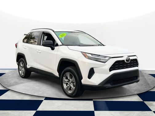 2025 Toyota RAV4 Hybrid LE