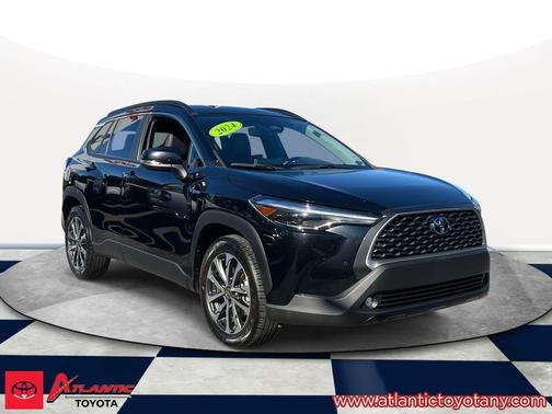 2024 Toyota Corolla Cross XLE