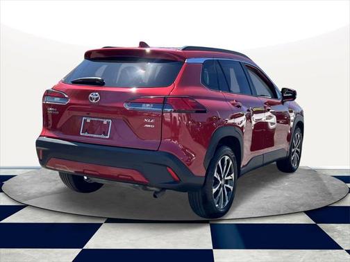 2024 Toyota Corolla Cross XLE