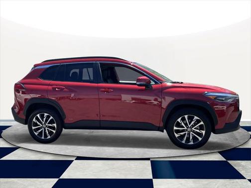 2024 Toyota Corolla Cross XLE