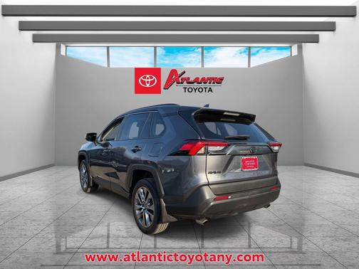 Magnetic Gray Metallic 2022 Toyota RAV4 XLE Premium