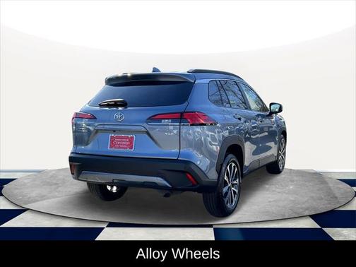 2024 Toyota Corolla Cross XLE