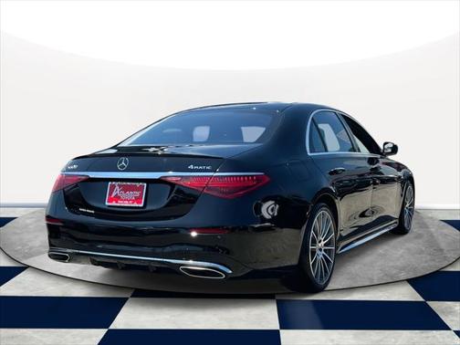 2023 Mercedes-Benz S-Class 4MATIC