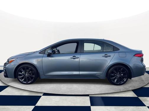 2025 Toyota Corolla Hybrid SE