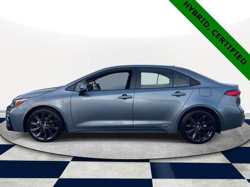 2025 Toyota Corolla Hybrid SE