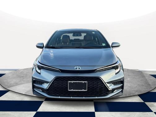 2025 Toyota Corolla Hybrid SE