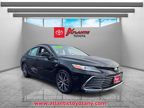 2022 Toyota Camry XLE