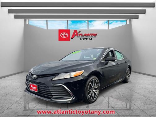 2022 Toyota Camry XLE