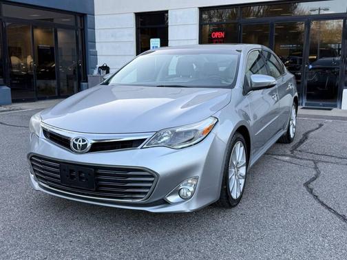 Celestial Silver Metallic 2015 Toyota Avalon Limited