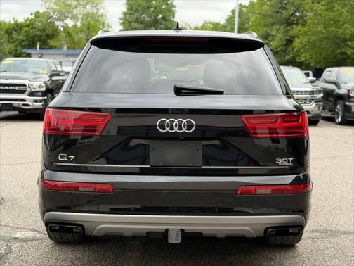 2017 Audi Q7 3.0T Premium
