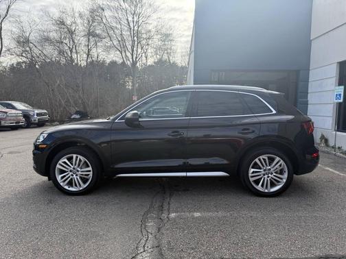 2018 Audi Q5 2.0T Summer of Audi Premium