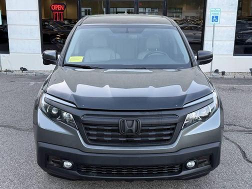 Forest Mist Metallic 2017 Honda Ridgeline RTL